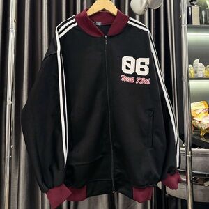 Sporty Zip-Up Windbreaker